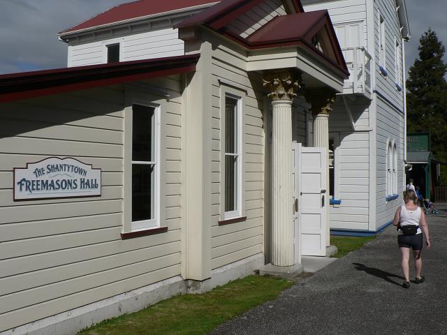 P1020594-6x4.jpg